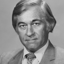 Headshot of Robert Madden