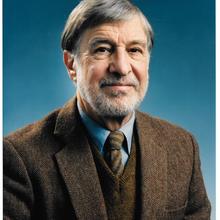 Headshot of William L. McLaughlin