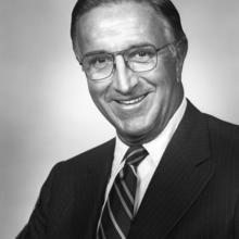 Headshot of Raymond Hayward
