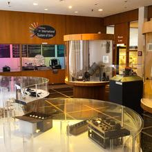Photograph of the NIST Museum Main Room