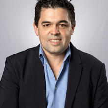 Darwin R. Reyes