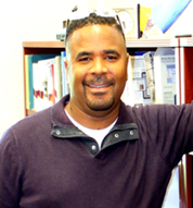 Daniel Sawyer head shot