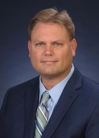 Professional Headshot Photograph of Carl Simon