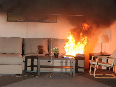 Room Flashover Fire Test