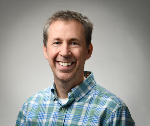 Photo of Peter M. Vallone