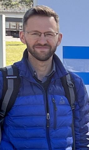 Photo of Andrew Conn