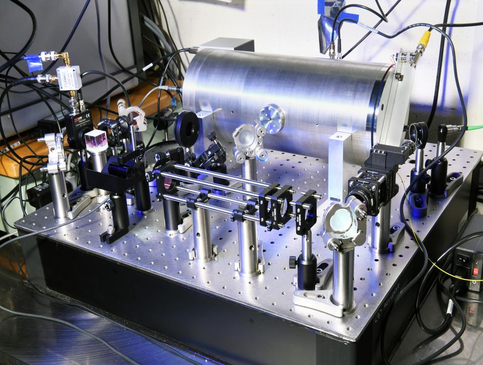 Experimental assembly for refractive index sound measurement